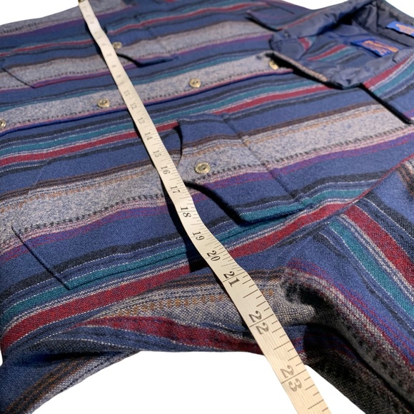 VINTAGE | Pendleton Wool Striped Flannel - Sz Medium - Picture 7 of 8